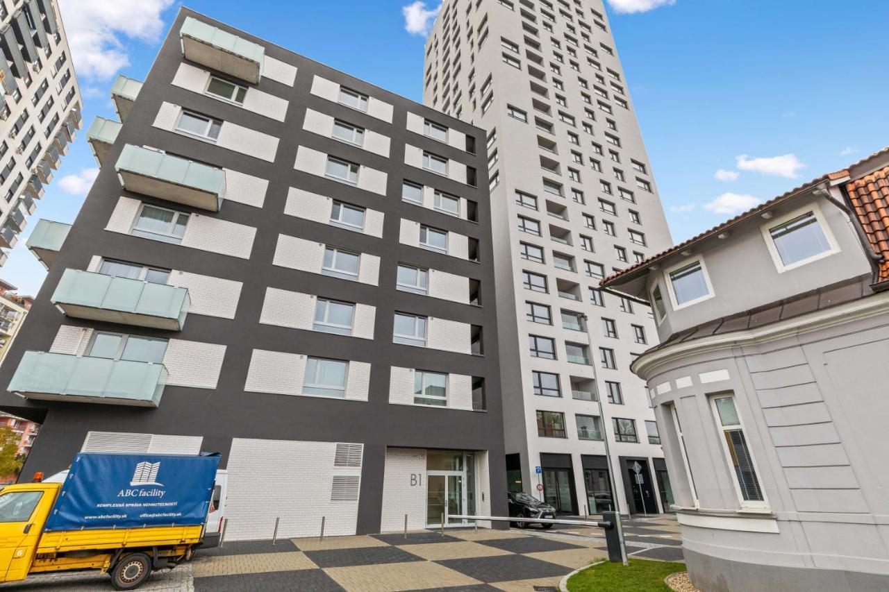 Lam Jegeho Alej - Jacuzzi - Free Parking Bratislava Exterior foto